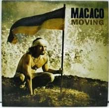 Macaco - Moving